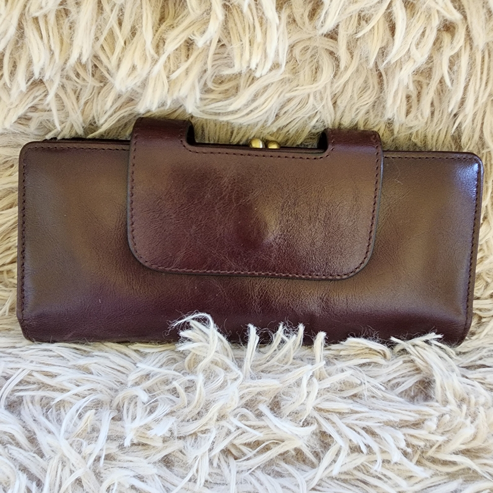 HOBO Nancy Brown Wallet 1